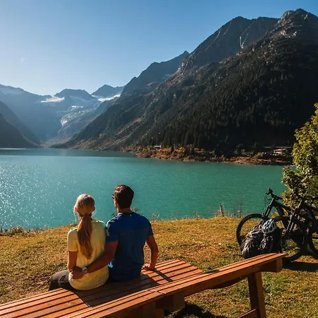 アパート 423 - Penthouse Centrum Near Area *