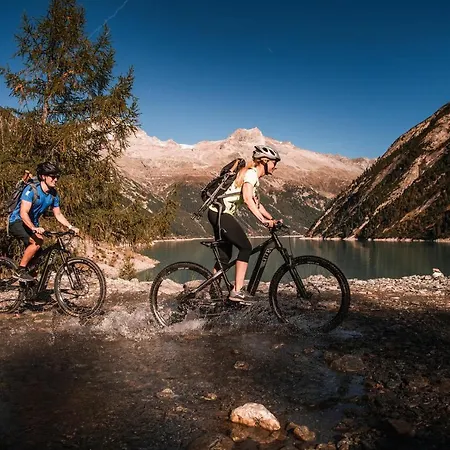 423 - Penthouse Centrum Near Area Apartmán *