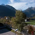 423 - Penthouse Centrum Near Area *